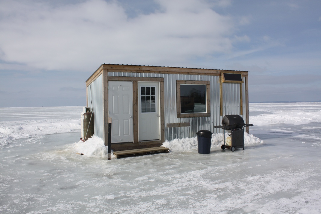 Outside view of icecabin