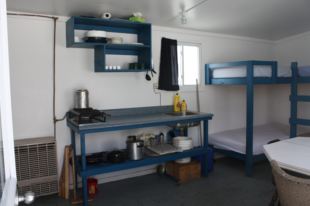 Sink and bathroom facilities